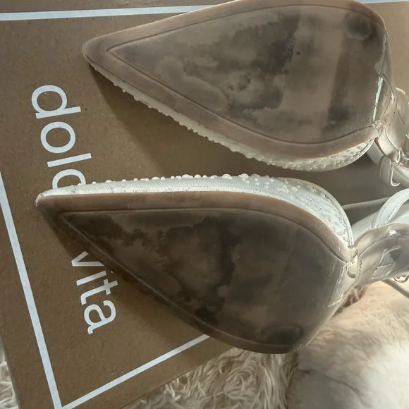 Dolce Vita Cream Pointed Toe Heels - Picture 6 of 6